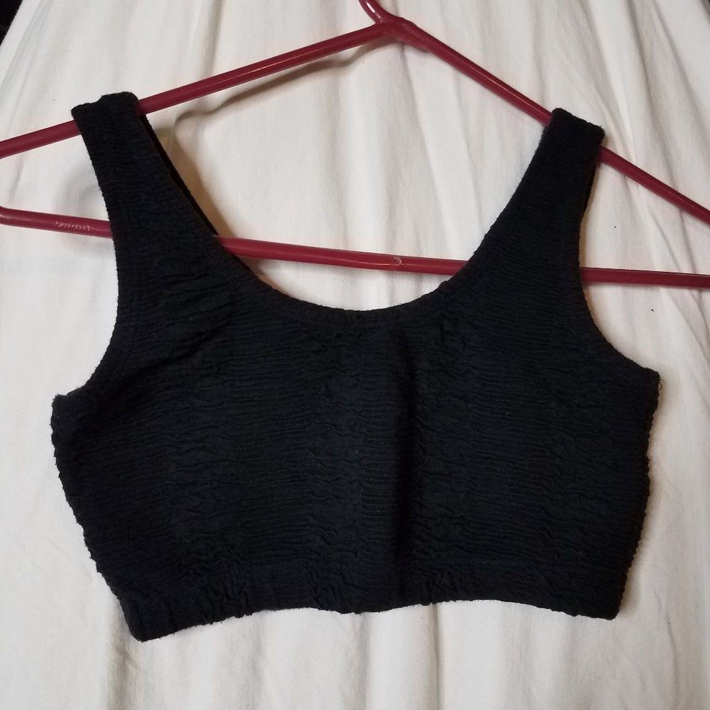 Black Ribbed Crop Top